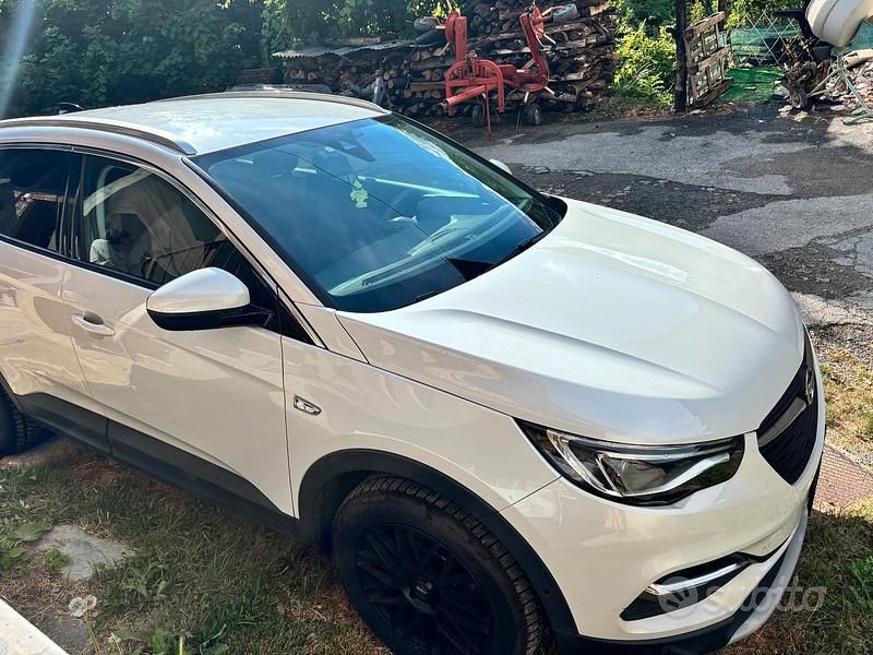 Bianco Usata 2017 Opel Grandland X Innovation SUV | 13.750 € (Buon prezzo) - Immagine 1/4