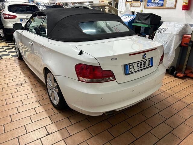Usata BMW 118 Cabriolet 143 CV (105 kW) 2011 Bianco Cabrio
