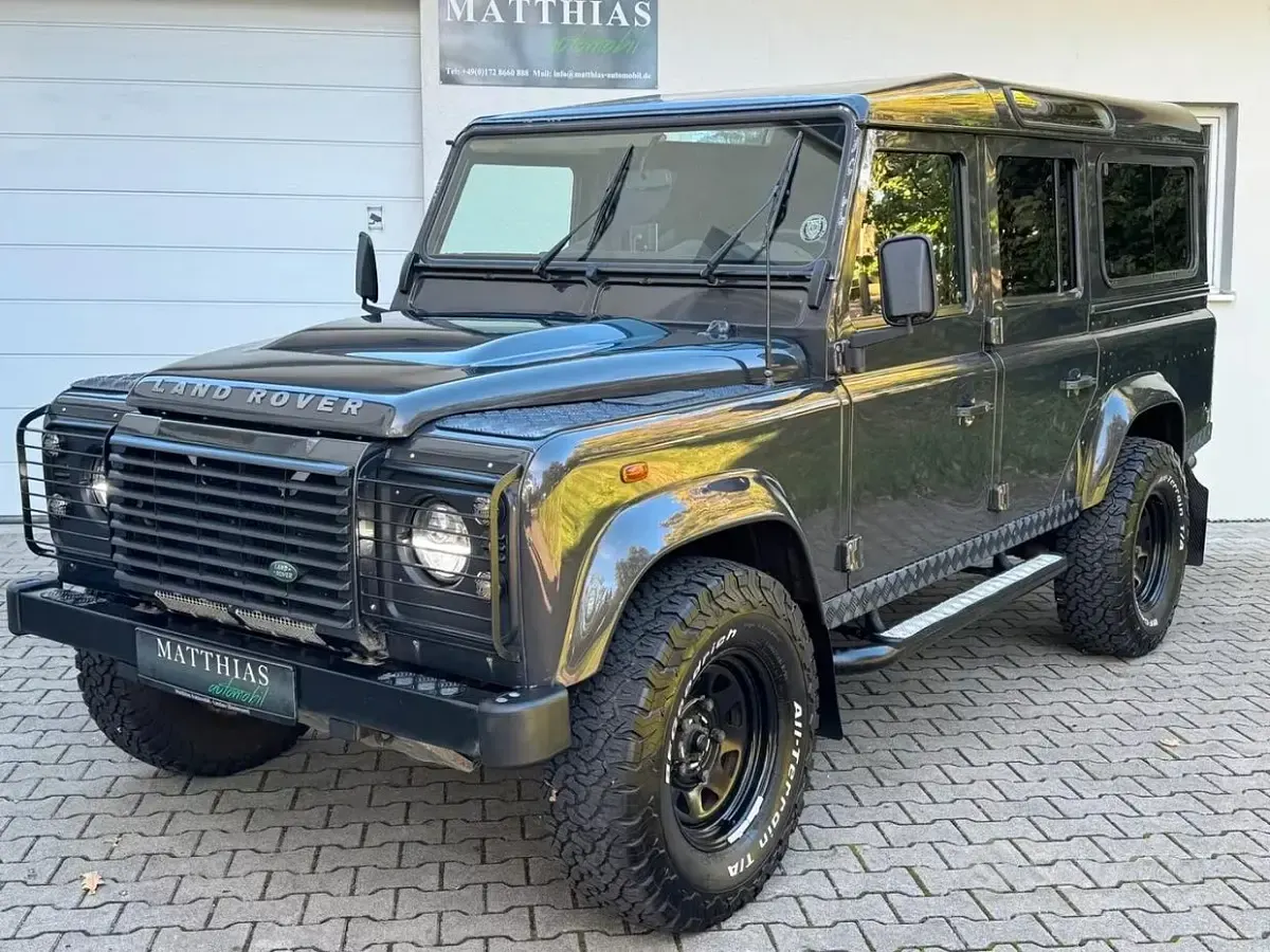 Usata Land Rover Defender 122 CV (89 kW) 2013 Grigio SUV