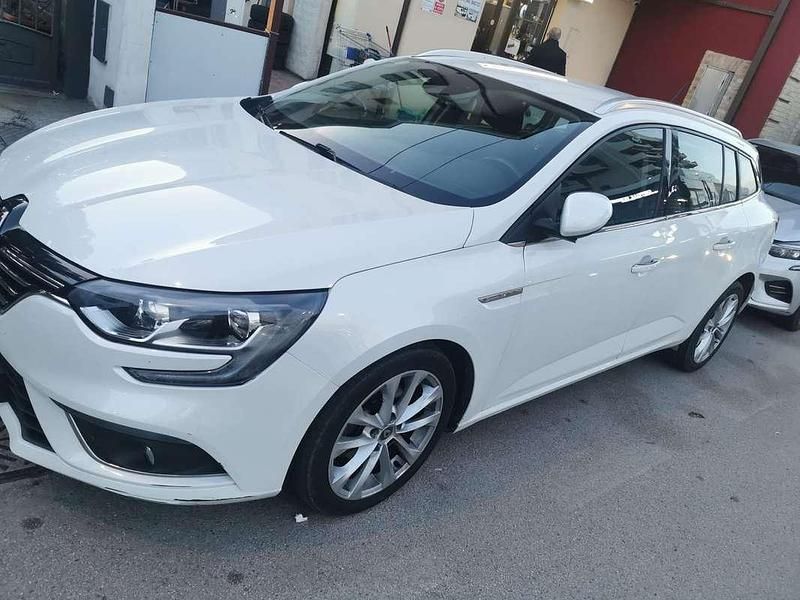 Usata Renault Mégane IV Intens 116 CV (85 kW) 2020 Bianco Station wagon