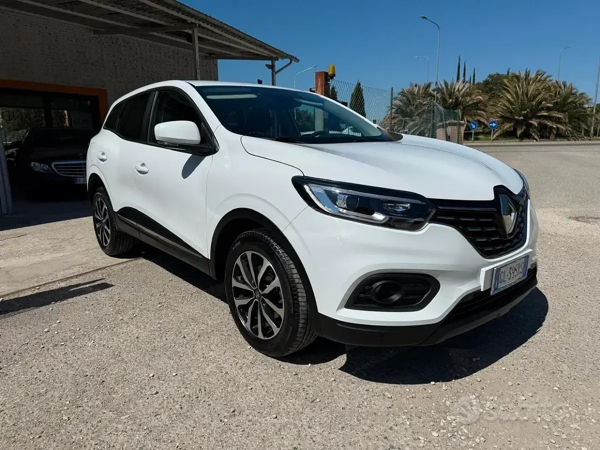 Usata Renault Kadjar Techno 116 CV (85 kW) 2022 Bianco SUV
