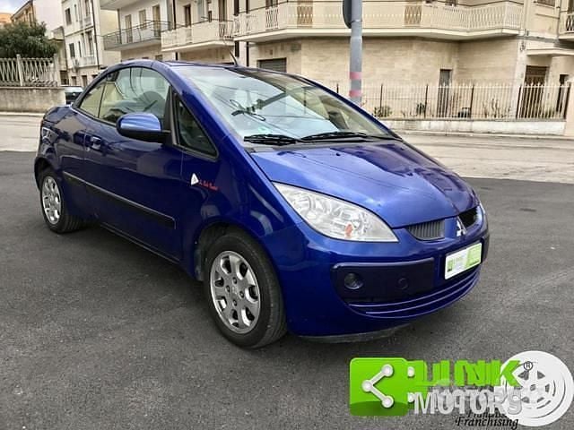 Usata Mitsubishi Colt 109 CV (80 kW) 2007 Blu Cabrio