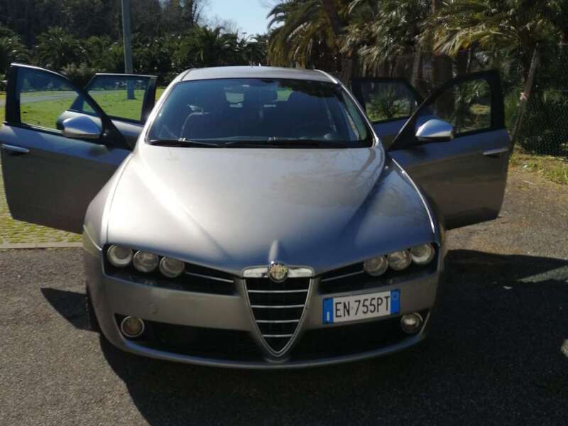 Usato 2012 Alfa Romeo 159 2.0 Diesel 136 CV (5.900 €)