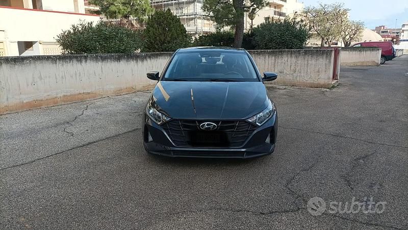 Usata Hyundai i20 84 CV (61 kW) 2021 Grigio Utilitaria