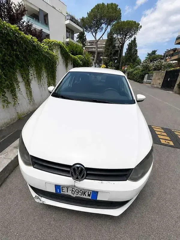 Usata VW Polo Trendline 60 CV (44 kW) 2013 Bianco Utilitaria