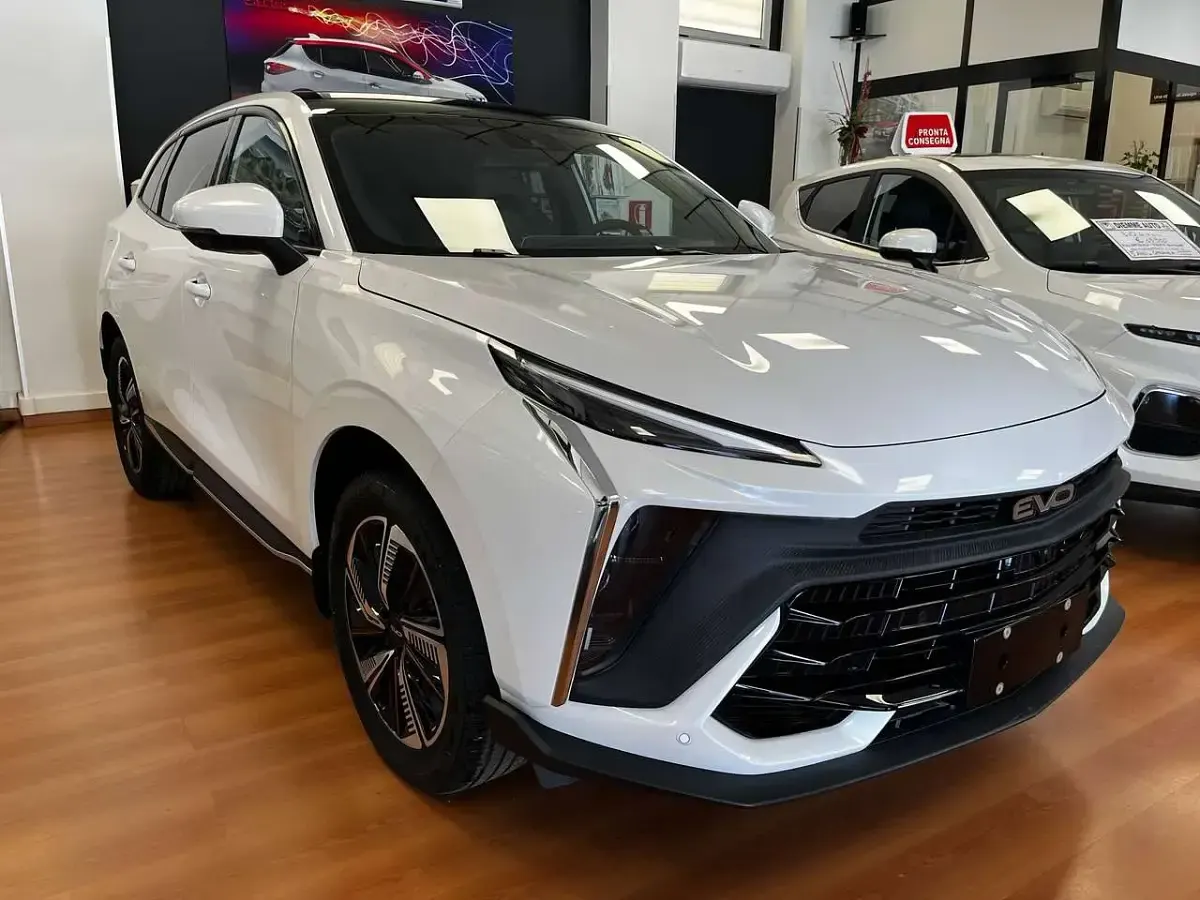 Nuova EVO Evo 6 167 CV (122 kW) 2026 Bianco SUV
