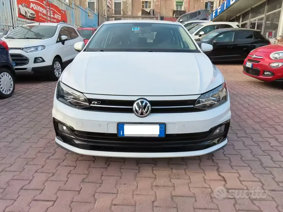Usata VW Polo R-line 95 CV (69 kW) 2019 Bianco Utilitaria
