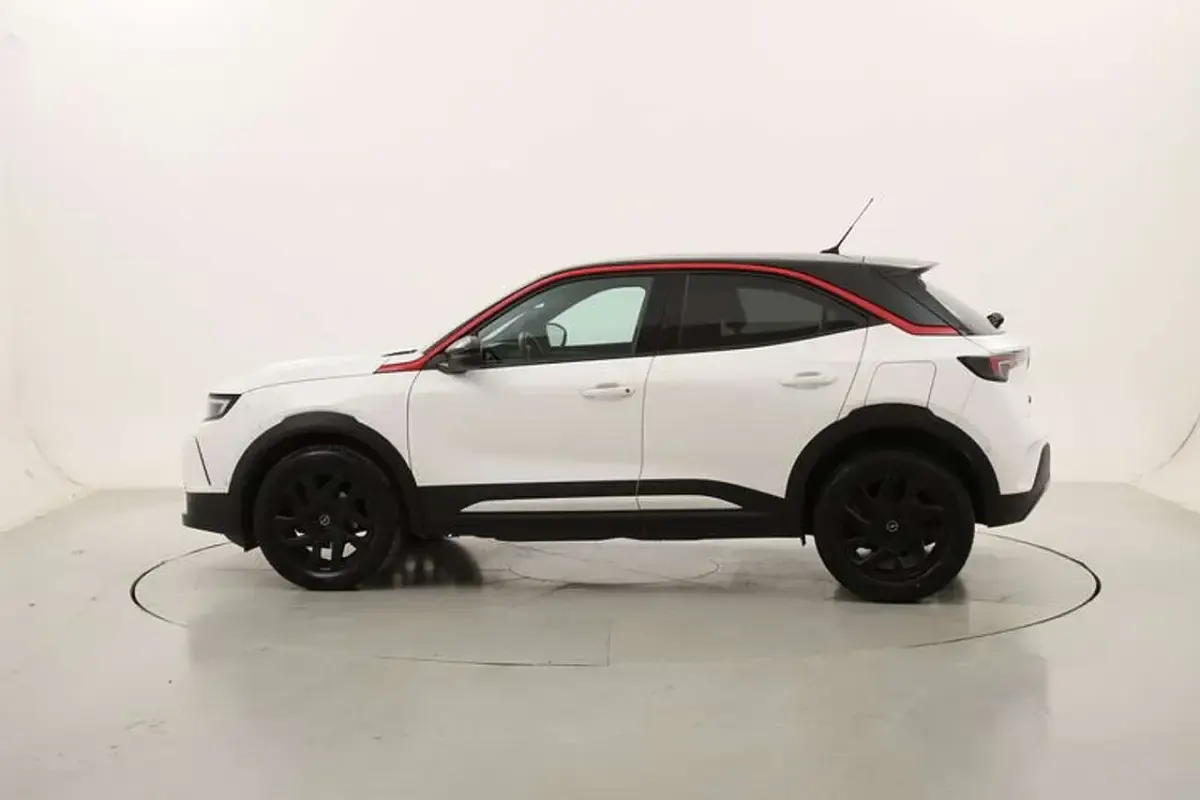 Usata Opel Mokka GS Line 110 CV (80 kW) 2021 Bianco SUV