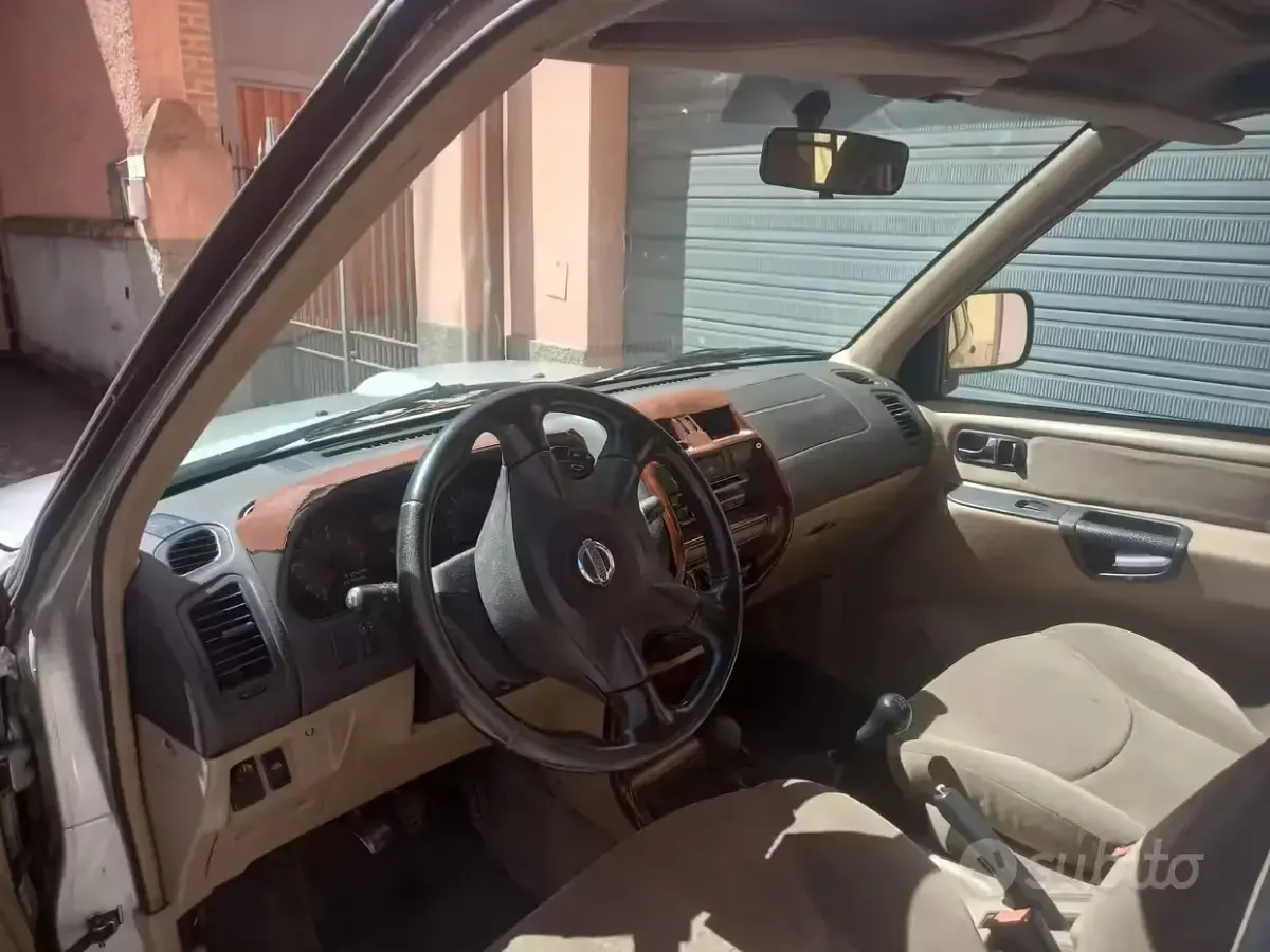 Usata Nissan Terrano 154 CV (113 kW) 2002 Grigio SUV