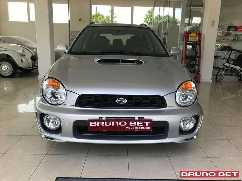Usata Subaru Impreza 224 CV (164 kW) 2002 Argento Berlina