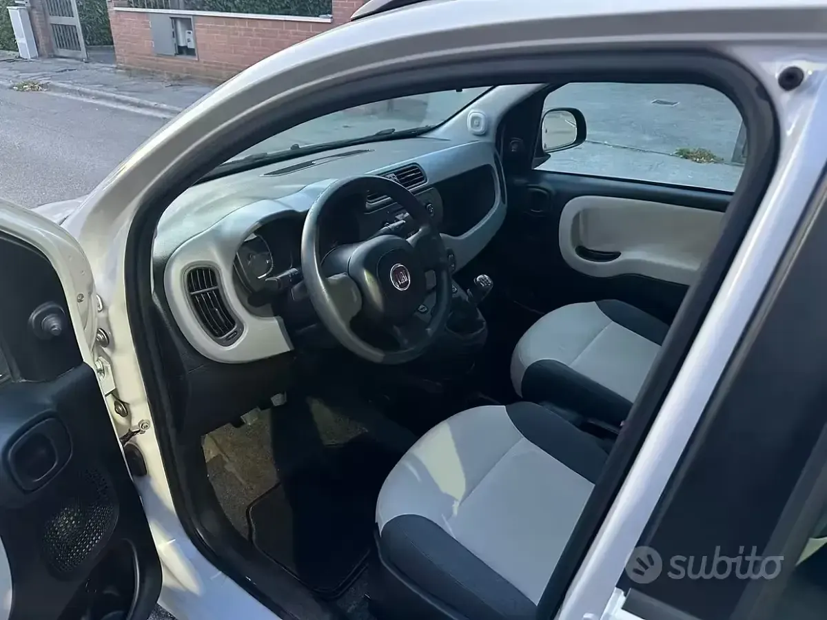 Usata Fiat Panda 69 CV (50 kW) 2013 Beige Utilitaria