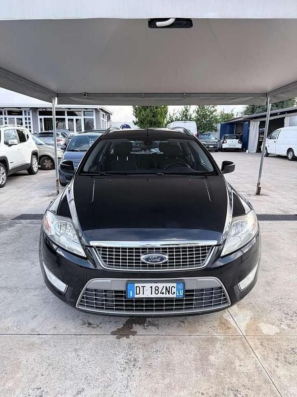Usata Ford Mondeo Ghia 140 CV (102 kW) 2008 Nero Station wagon