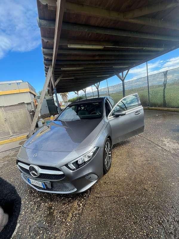 Usata Mercedes A180 116 CV (85 kW) 2020 Berlina