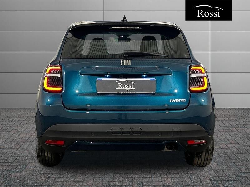 Usata Fiat 600 110 CV (80 kW) 2025 Bianco SUV