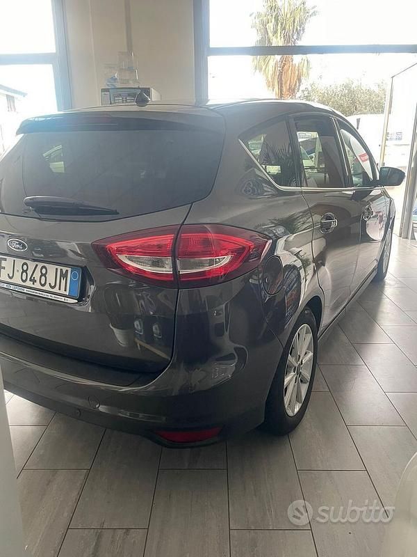 Usata Ford C-MAX 120 CV (88 kW) 2017 Grigio Monovolume