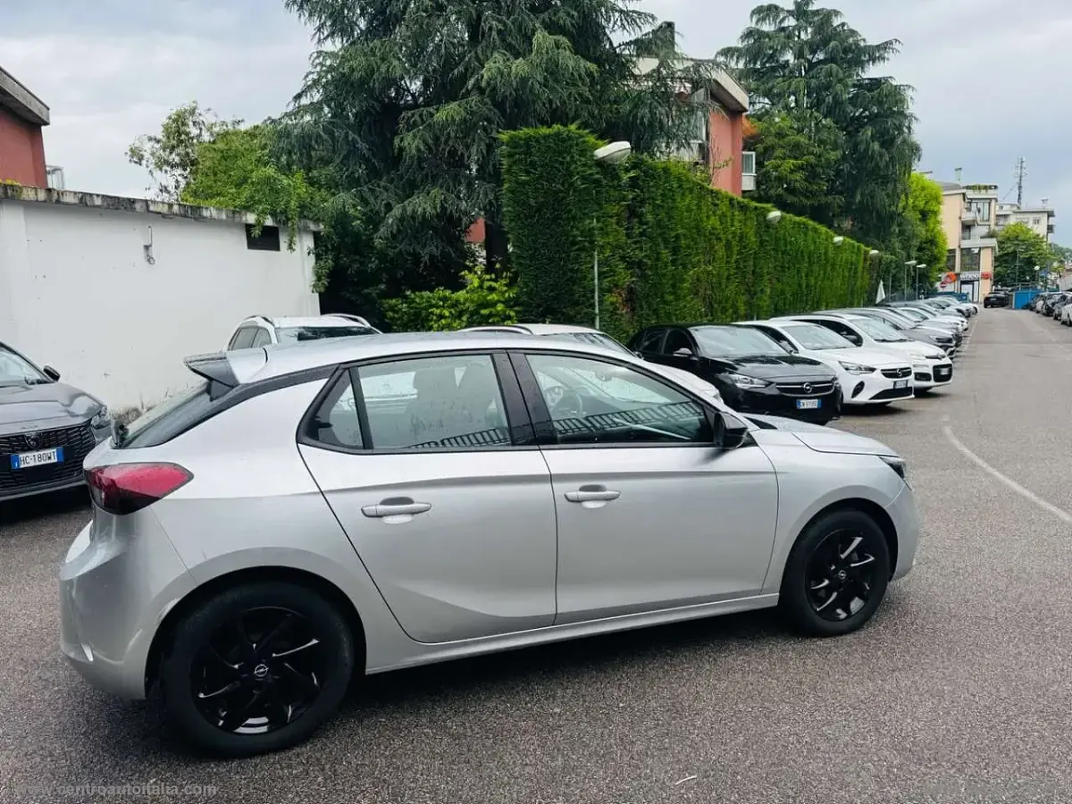 Usata Opel Blitz Edition 75 CV (55 kW) 2022 Grigio Berlina