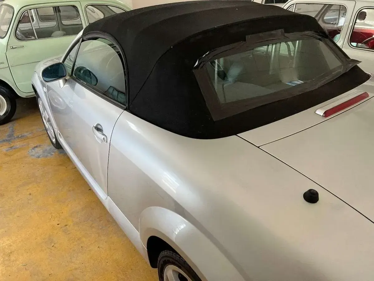 Usata Audi TT Roadster 180 CV (132 kW) 2001 Argento metallizzato Cabrio