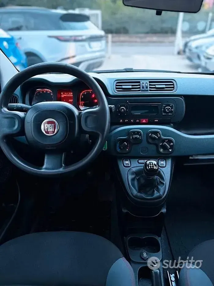 Usata Fiat Panda Lounge 69 CV (50 kW) 2019 Bianco Utilitaria