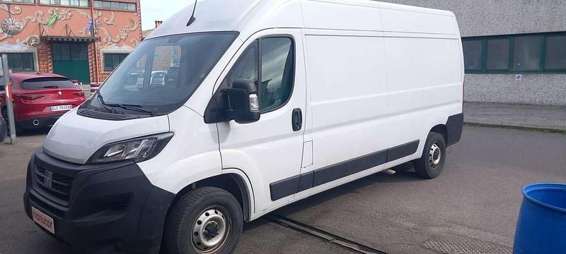 Usata Fiat Ducato 140 CV (102 kW) 2022 Bianco Furgone
