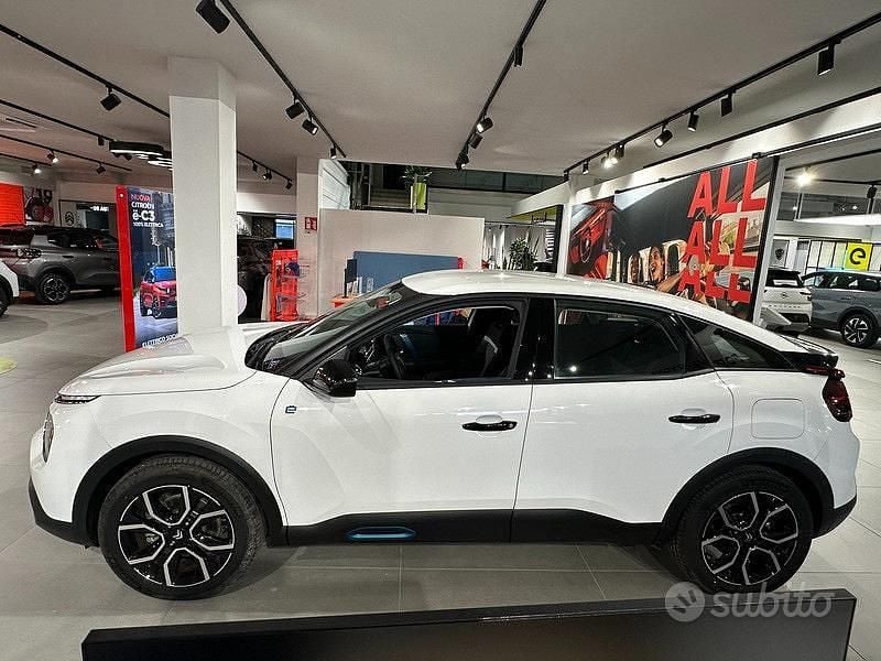 Usata Citroën e-C4 Feel 56 kW (77 CV) 2024 Bianco Berlina