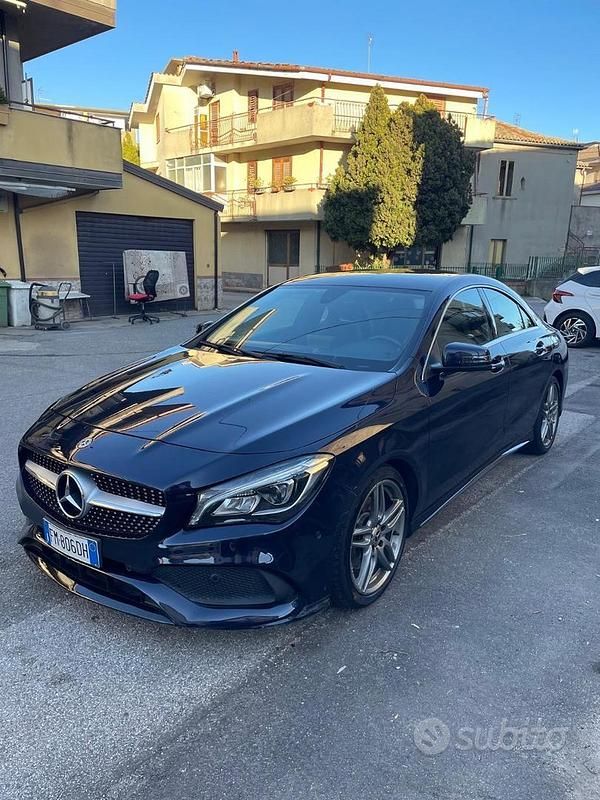 Usata Mercedes CLA220 Premium 177 CV (130 kW) 2017 Blu/azzurro Berlina