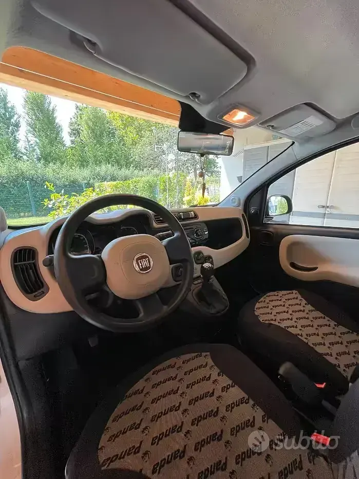 Usata Fiat Panda Lounge 69 CV (50 kW) 2016 Beige Utilitaria