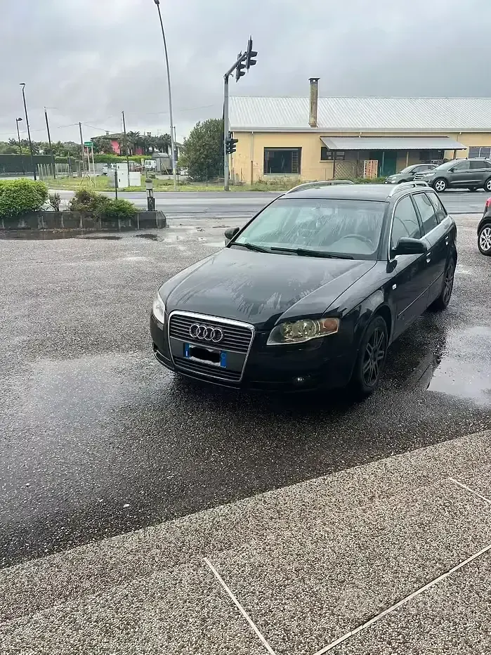 Usata Audi A4 140 CV (102 kW) 2007 Nero Station wagon