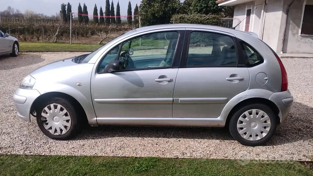 Usata Citroën C3 Elegance 73 CV (53 kW) 2004 Grigio Berlina
