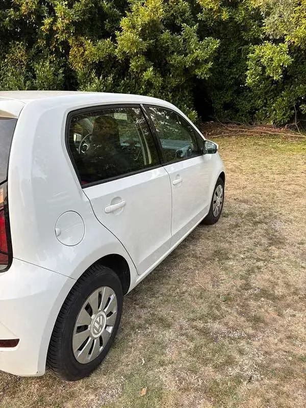 Usata VW up! Move 75 CV (55 kW) 2018 Utilitaria