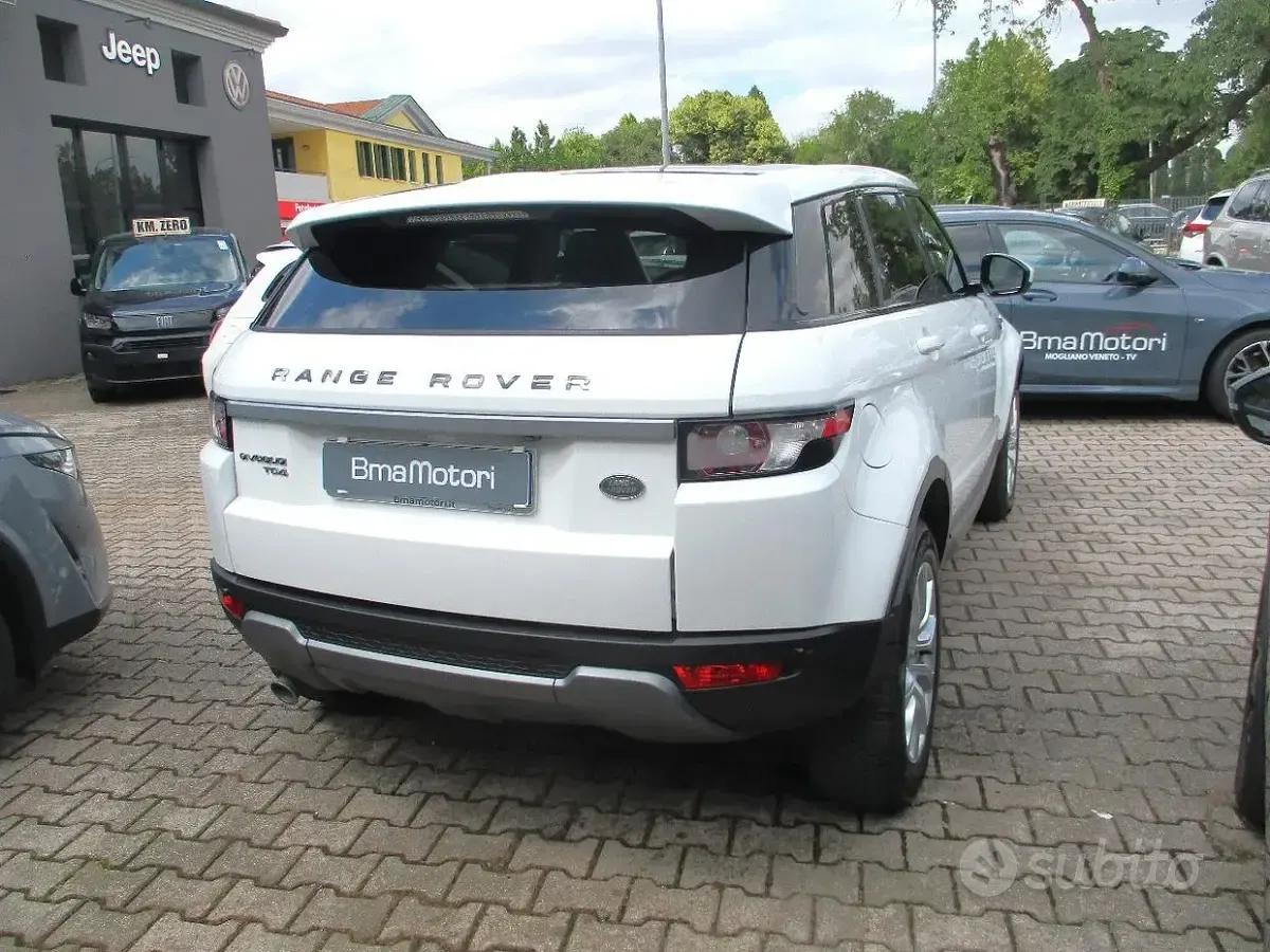 Usata Land Rover Range Rover evoque Prestige 150 CV (110 kW) 2014 Bianco SUV