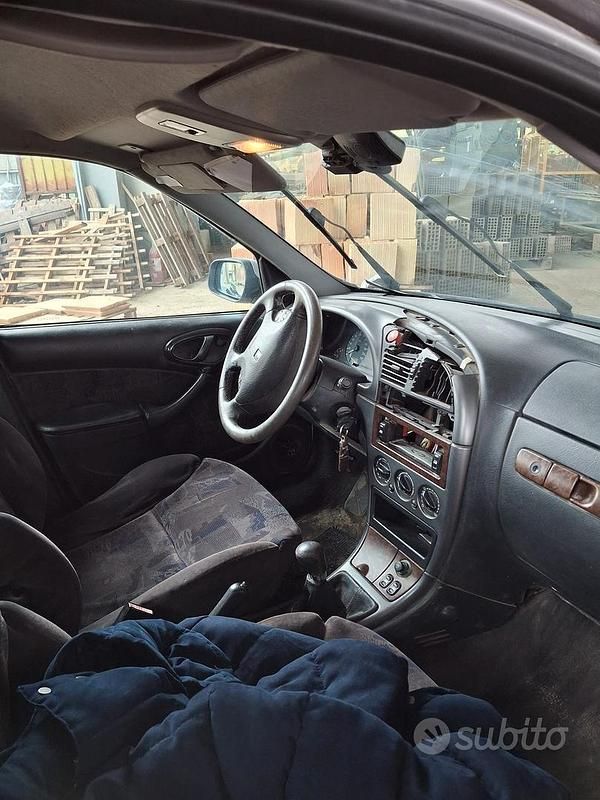 Usata Citroën Xsara 1995 Grigio Berlina