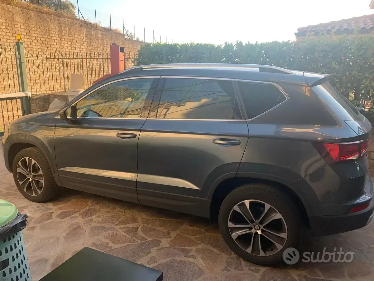 Usata Seat Ateca 116 CV (85 kW) 2018 Grigio SUV