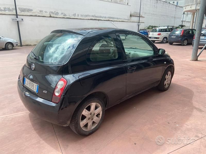 Usata Nissan Micra 2004 Nero Utilitaria