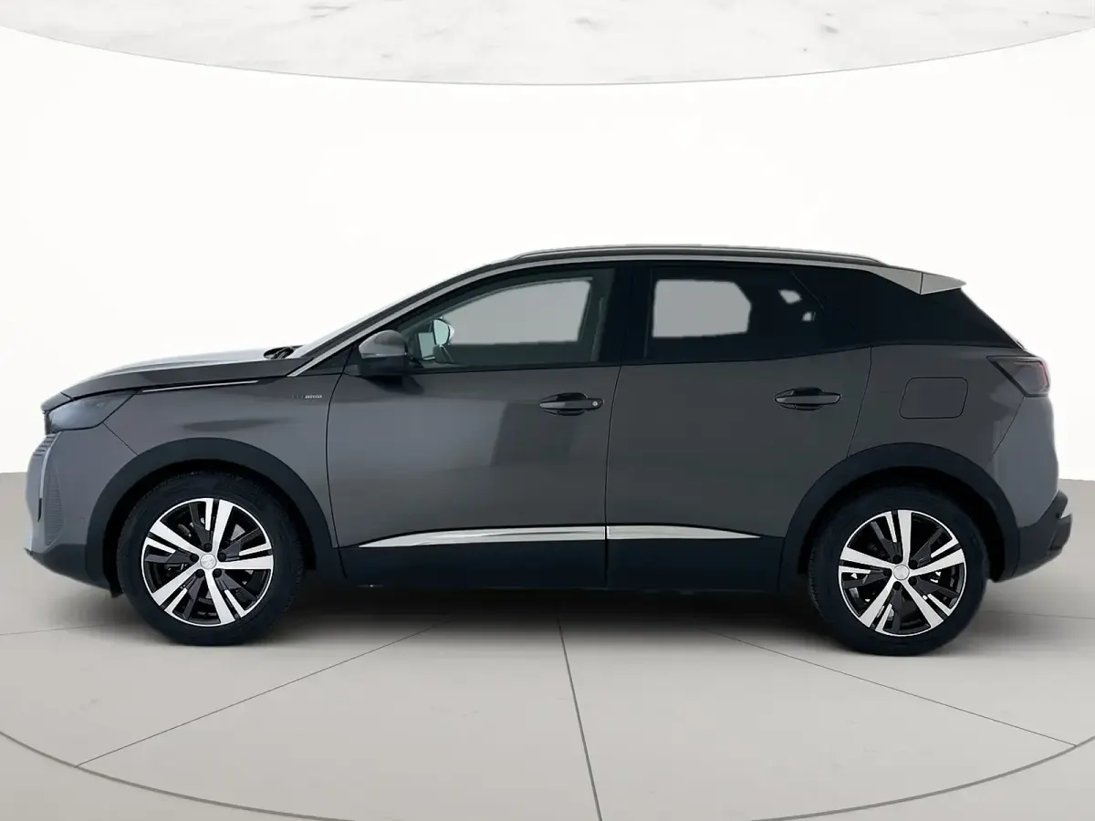 Usata Peugeot 3008 Allure 225 CV (165 kW) 2021 Nero metallizzato SUV