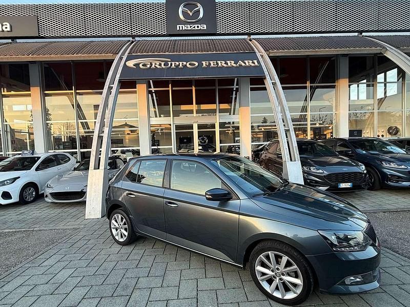 Grigio Usata 2018 Skoda Fabia Ambition Tre volumi | 7300 € (Buon prezzo) - Immagine 1/4
