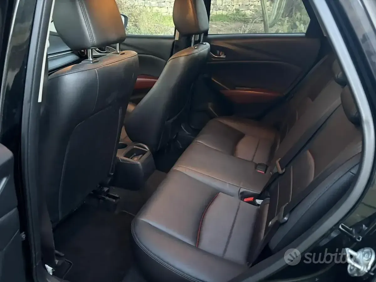Usata Mazda CX-3 105 CV (77 kW) 2017 Nero SUV