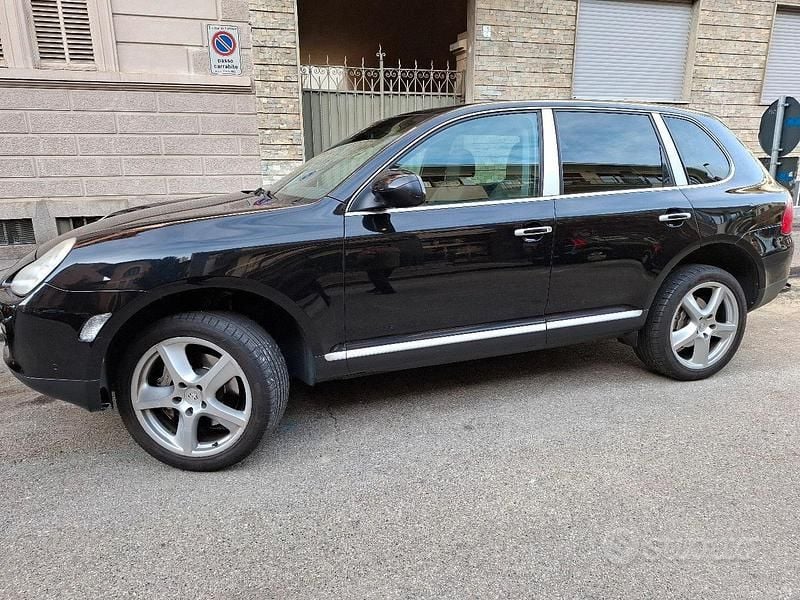 Usata 2003 Porsche Cayenne S SUV | 6900 € - Immagine 1/4