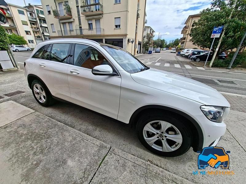 Usata Mercedes GLC220 Premium Plus 2018 Bianco SUV