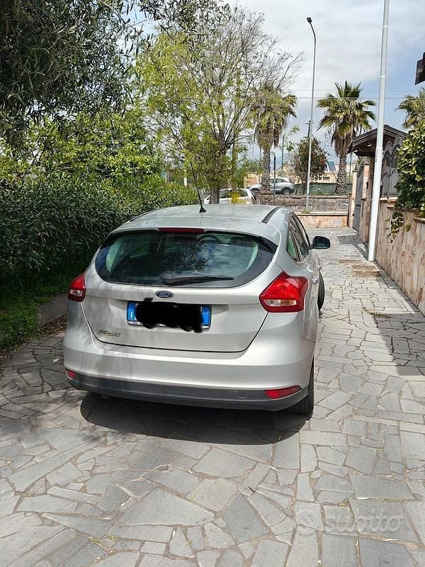 Usata Ford Focus Titanium S 120 CV (88 kW) 2015 Grigio Berlina