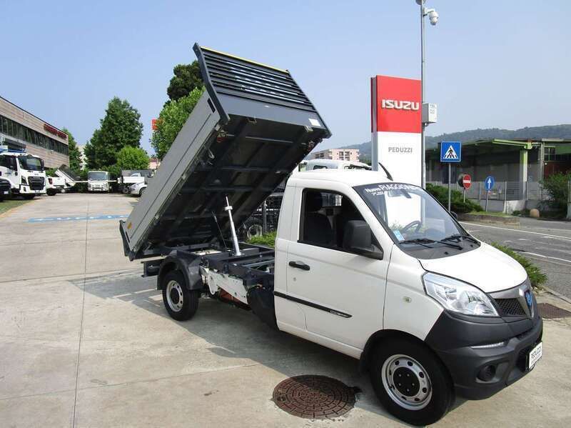 Usata Piaggio Porter 106 CV (77 kW) 2022 Bianco Cabrio