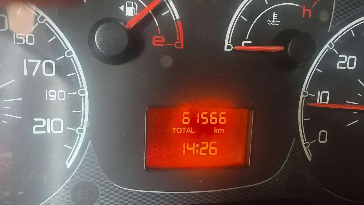 Usata Fiat Doblò 105 CV (77 kW) 2014 Argento Monovolume