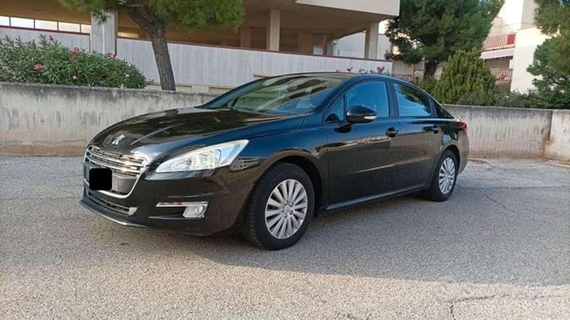 Nero Usata 2011 Peugeot 508 Business-Line Tre volumi | 8500 € (Cara) - Immagine 1/4