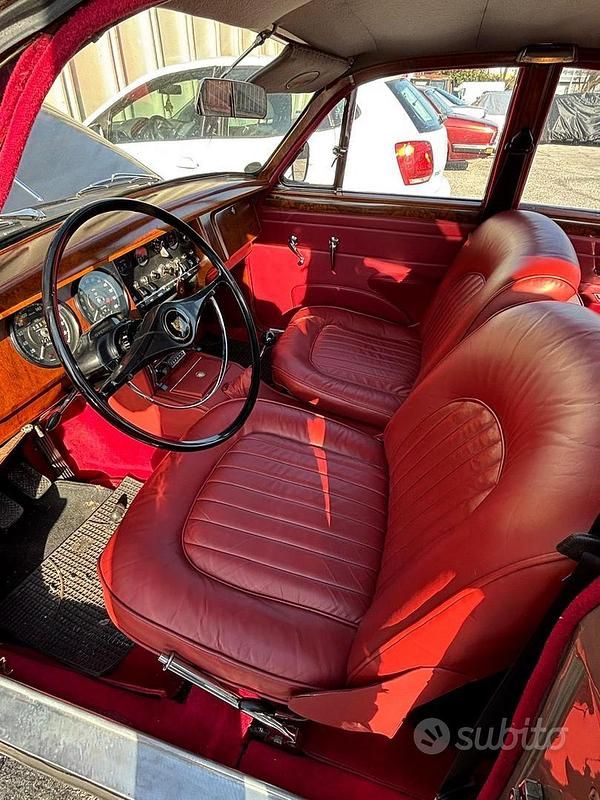 Usata Jaguar MK II 1960 Grigio Berlina