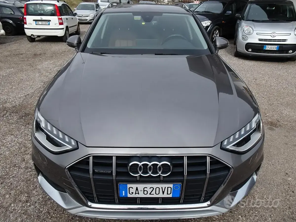 Usata Audi A4 Allroad Business 231 CV (169 kW) 2020 Grigio Station wagon