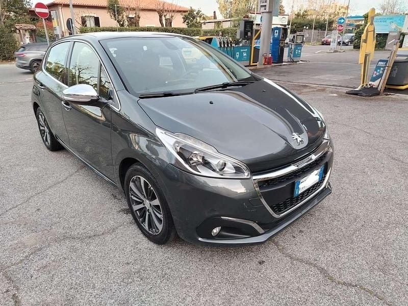 Usata Peugeot 208 Allure 82 CV (60 kW) 2017 Grigio Utilitaria