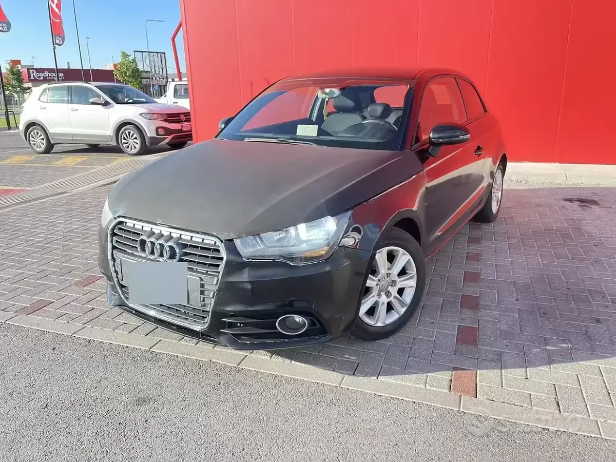 Usata Audi A1 86 CV (63 kW) 2011 Nero Utilitaria