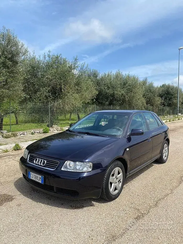 Usata Audi A3 S-Line 110 CV (80 kW) 2003 Blu Utilitaria