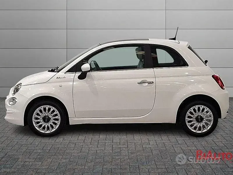 Usata Fiat 500 Dolcevita 70 CV (51 kW) 2022 Bianco Berlina