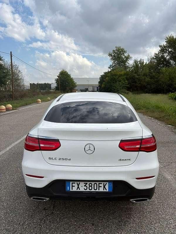 Usata Mercedes GLC250 204 CV (150 kW) 2019 Coupé