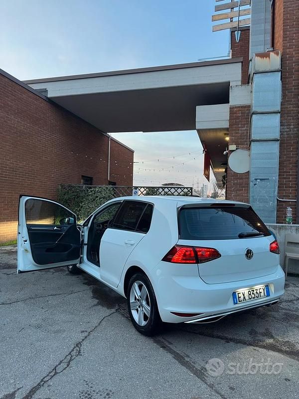 Usata VW Golf VII 110 CV (80 kW) 2014 Bianco Berlina